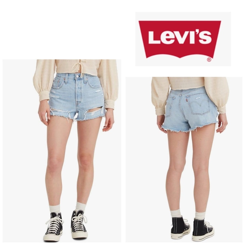 Levi's Women's 501 Original Light Blue Denim Shorts 28